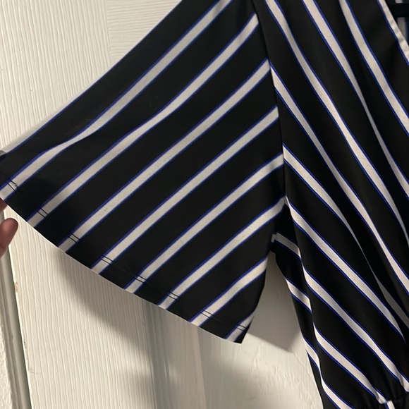 Pinstriped dress - Picture 6 of 6